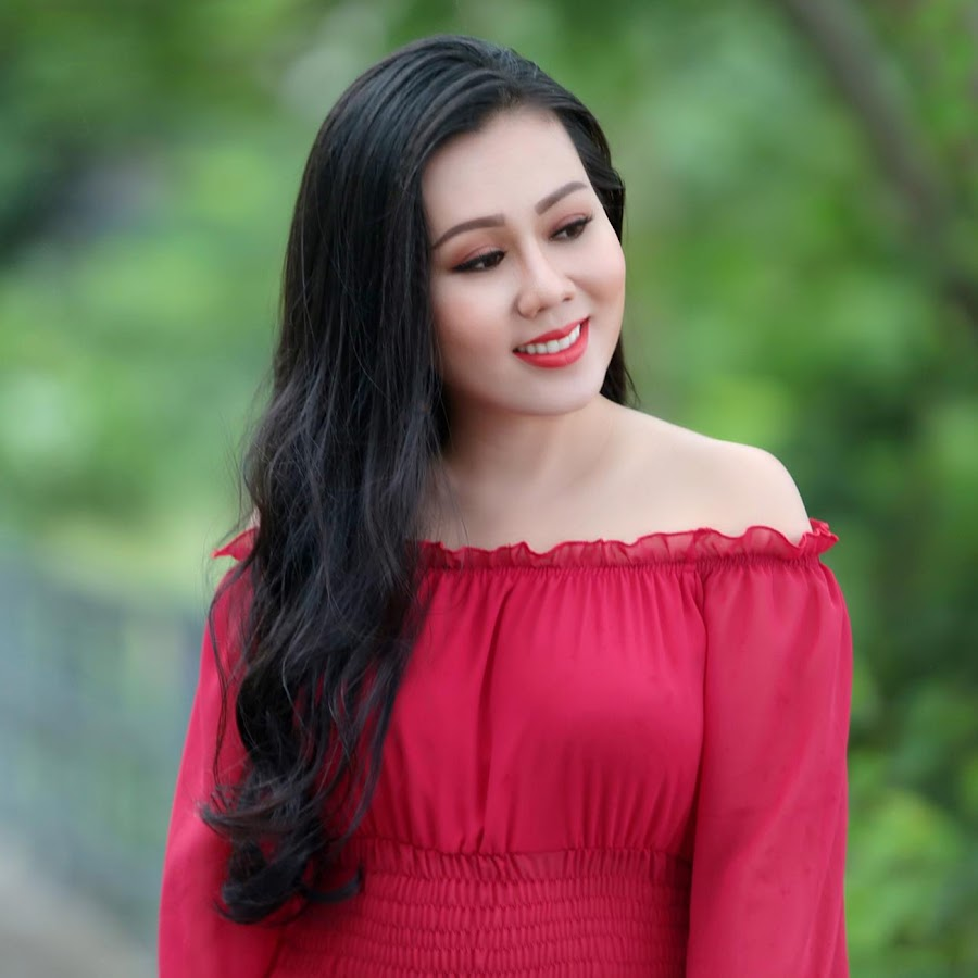 Lưu Ánh Loan - Giọng hát trữ tình triệu view: Trốn nhà thực hiện đam mê, U40 vẫn sống độc thân - Hình 2