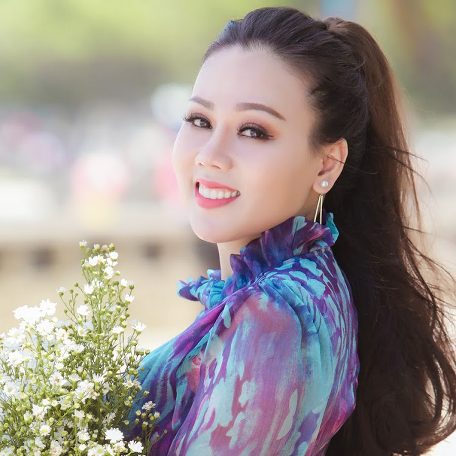 Lưu Ánh Loan - Giọng hát trữ tình triệu view: Trốn nhà thực hiện đam mê, U40 vẫn sống độc thân - Hình 1