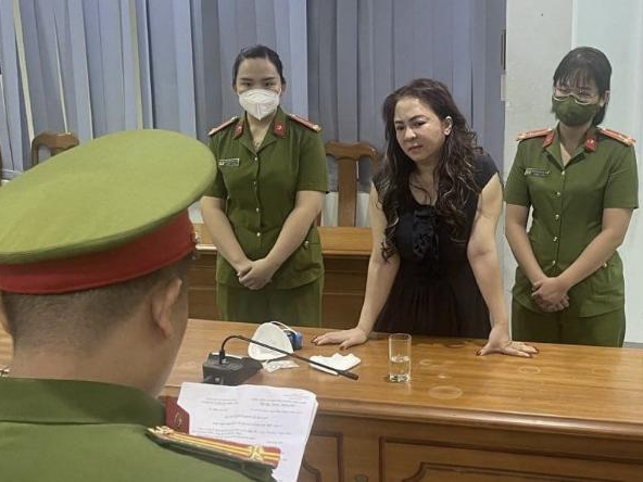 Bà Nguyễn Phương Hằng sẽ gặp Vy Oanh, Đàm Vĩnh Hưng tại tòa, cùng 6 luật sư đối đầu với nghệ sĩ? - Hình 4