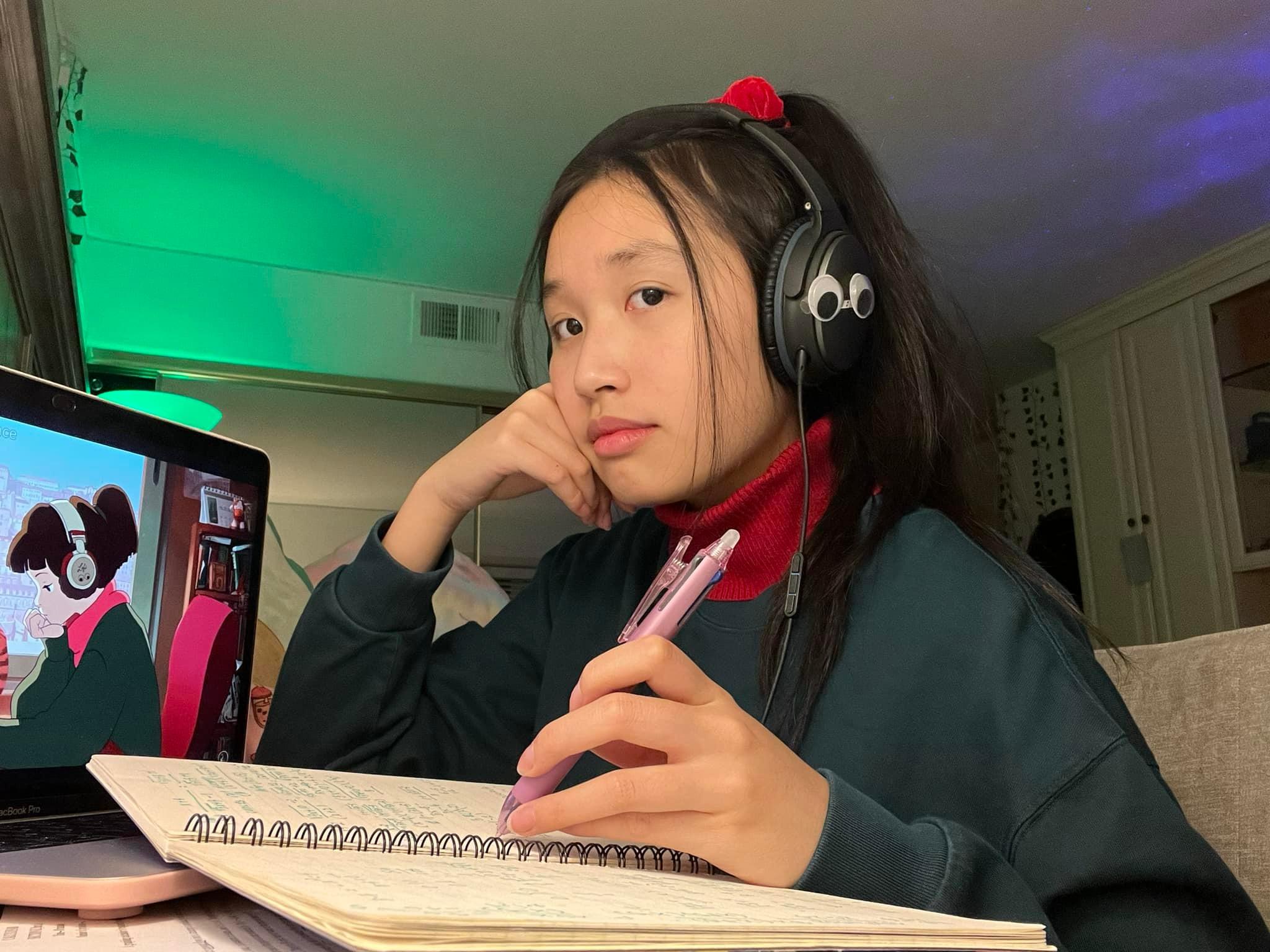 Jenny Huỳnh: Rich kid đứng đầu Genz kiếm chục tỷ từ mạng xã hội, được CĐM ngưỡng mộ vì 1 chuyện - Hình 1