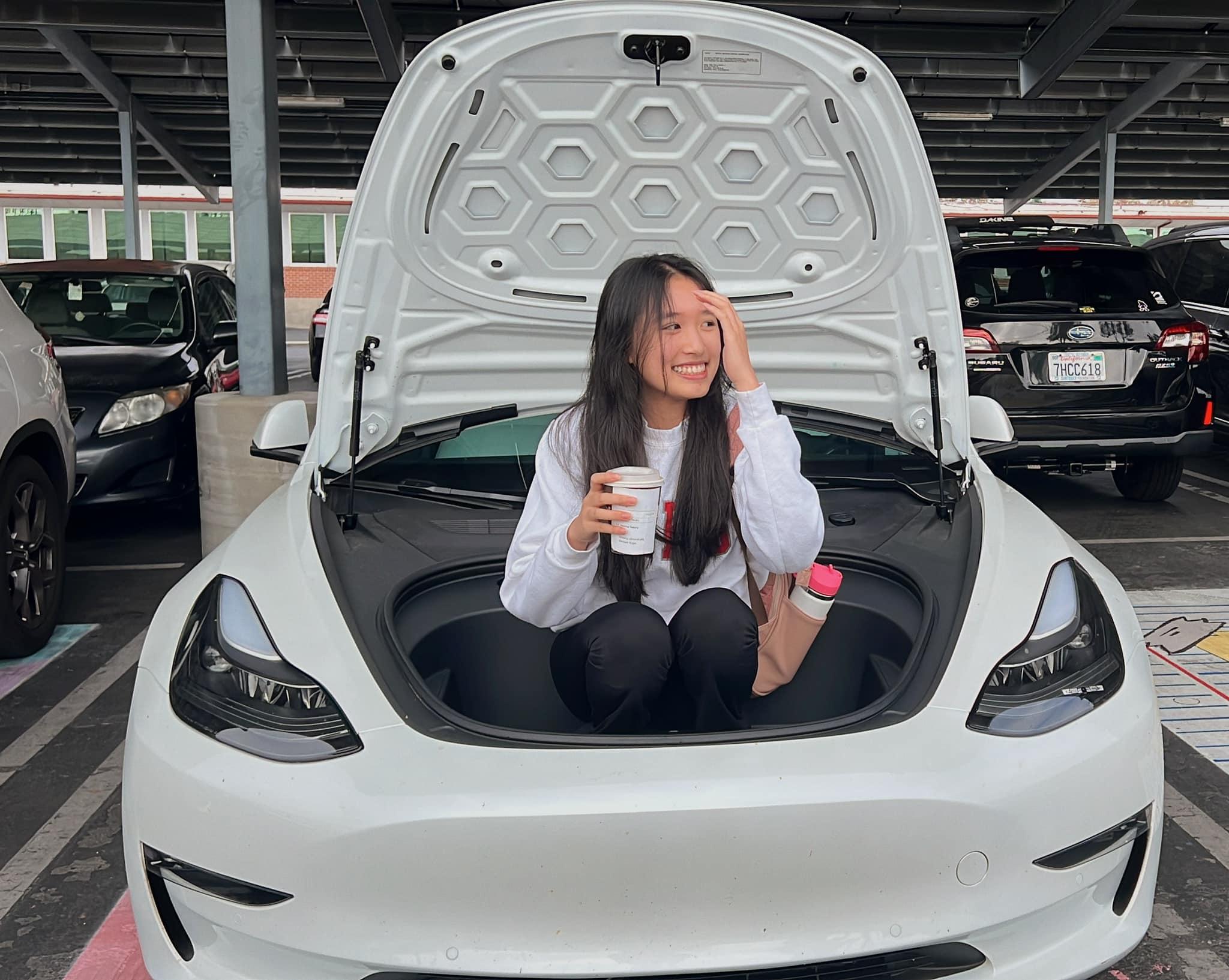 Jenny Huỳnh: Rich kid đứng đầu Genz kiếm chục tỷ từ mạng xã hội, được CĐM ngưỡng mộ vì 1 chuyện - Hình 3