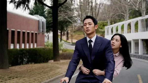 Jung Hae In đến Việt Nam: Mê mẩn với món ăn Việt, âm thầm xuất hiện khiến fan nháo nhào? - Hình 10