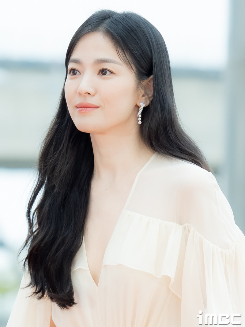 Lee Min Ho gave up, no longer "pursuing" Song Hye Kyo, the reason is related to a handsome male? - Photo 10