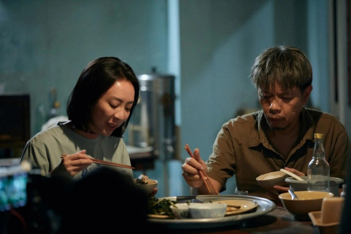 Lý Hải, Thu Trang gặt quả ngọt sau kỳ nghỉ lễ, Trấn Thành đang ở đâu? - Hình 4