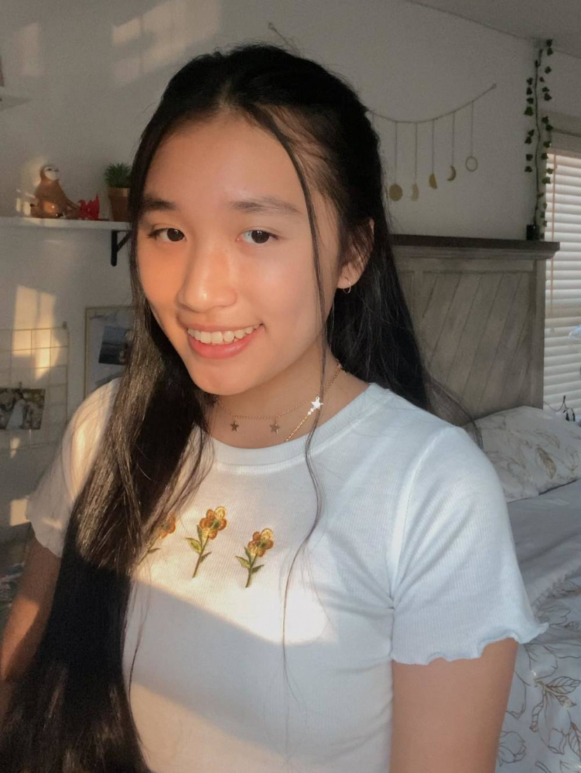 Rich Kid Jenny Huỳnh gây sốt khoe 4 chị em song sinh, anh trai vẫn chiếm trọn spotlight? - Hình 1