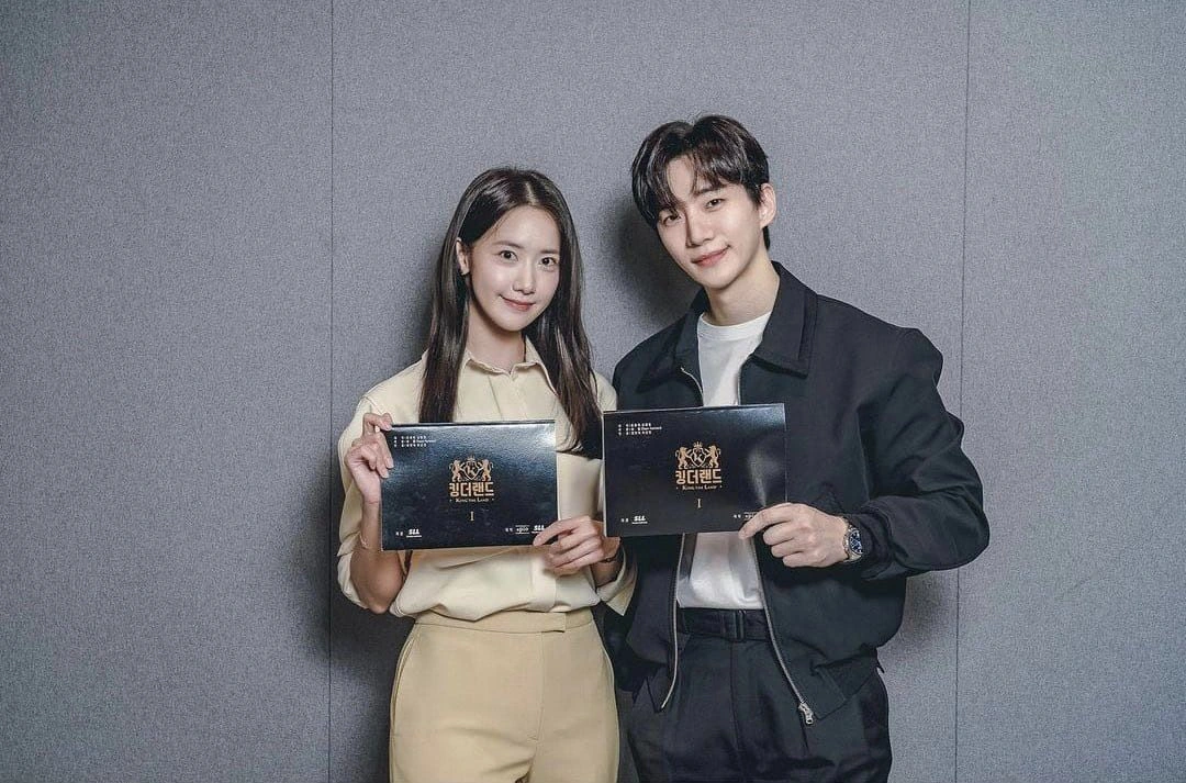 Yoona đánh úp công khai người yêu, lộ ảnh thân mật khiến netizen la ó đòi cưới gấp - Hình 5
