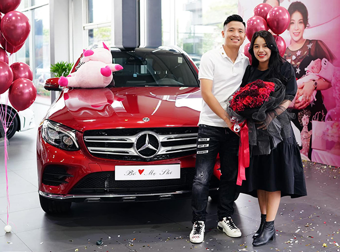 Bui Tien Dung and his wife Khanh Linh were exposed to the past few people know: So the love from the hospital! - Photo 5