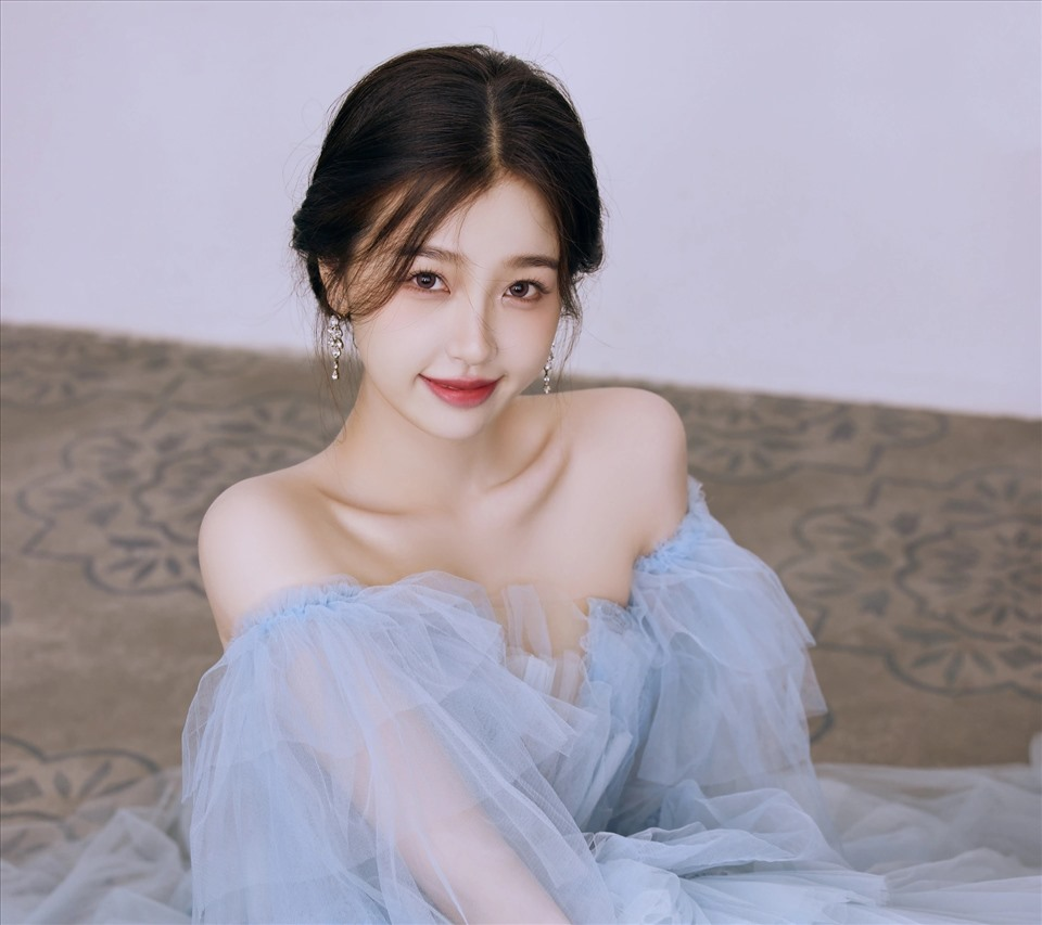 Ngu Thư Hân lộ bằng chứng hẹn hò tài tử 1 đời vợ, Vương Hạc Đệ chính thức thất tình? - Hình 8