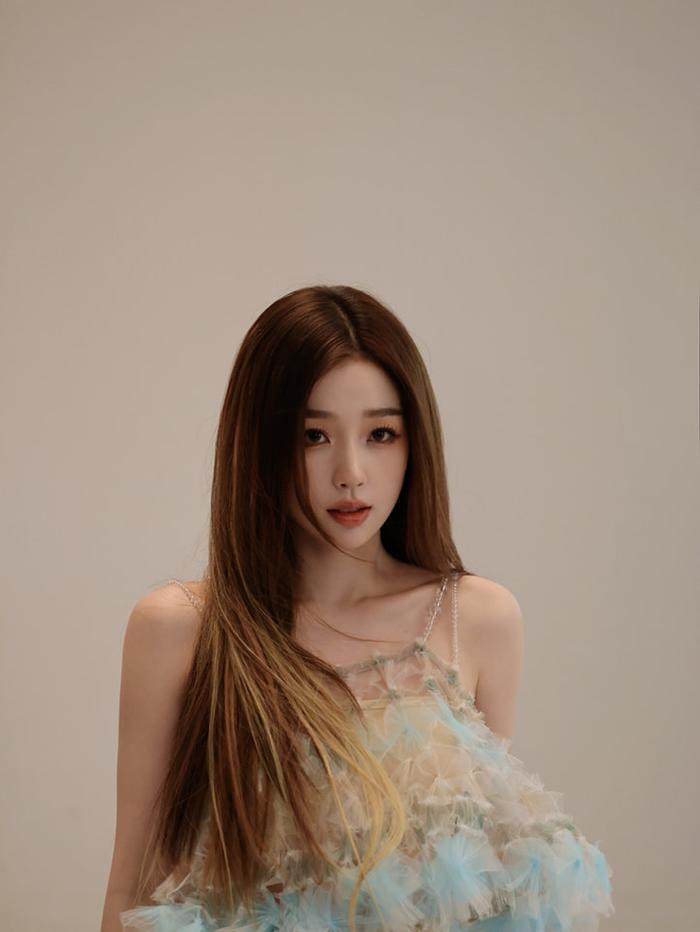 Ngu Thư Hân lộ bằng chứng hẹn hò tài tử 1 đời vợ, Vương Hạc Đệ chính thức thất tình? - Hình 3