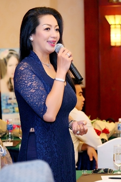 Thanh Xuân - Nữ hoàng ảnh lịch theo chồng bỏ showbiz, U50 độc thân, là giám đốc 1 liên đoàn võ thuật - Hình 6