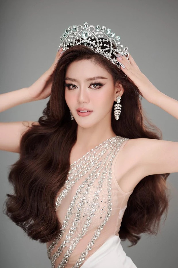 Á hậu Đặng Thanh Ngân nói về ồn ào người đẹp thi hoa hậu, hé lộ điều đặc biệt sau đăng quang quốc tế - Hình 2