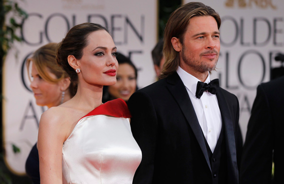 Pax Thiên khổ sở suốt 7 năm vì bố mẹ tranh chấp, Angelina Jolie hãm hại chồng cũ bằng mưu kế độc - Hình 4