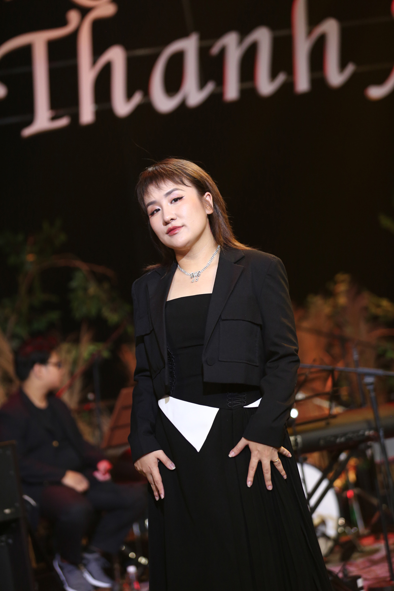 Huỳnh Tú tiết lộ hôn nhân nhiều bất đồng với chồng trẻ kém 5 tuổi, tổn thương vì bị body shaming - Hình 5