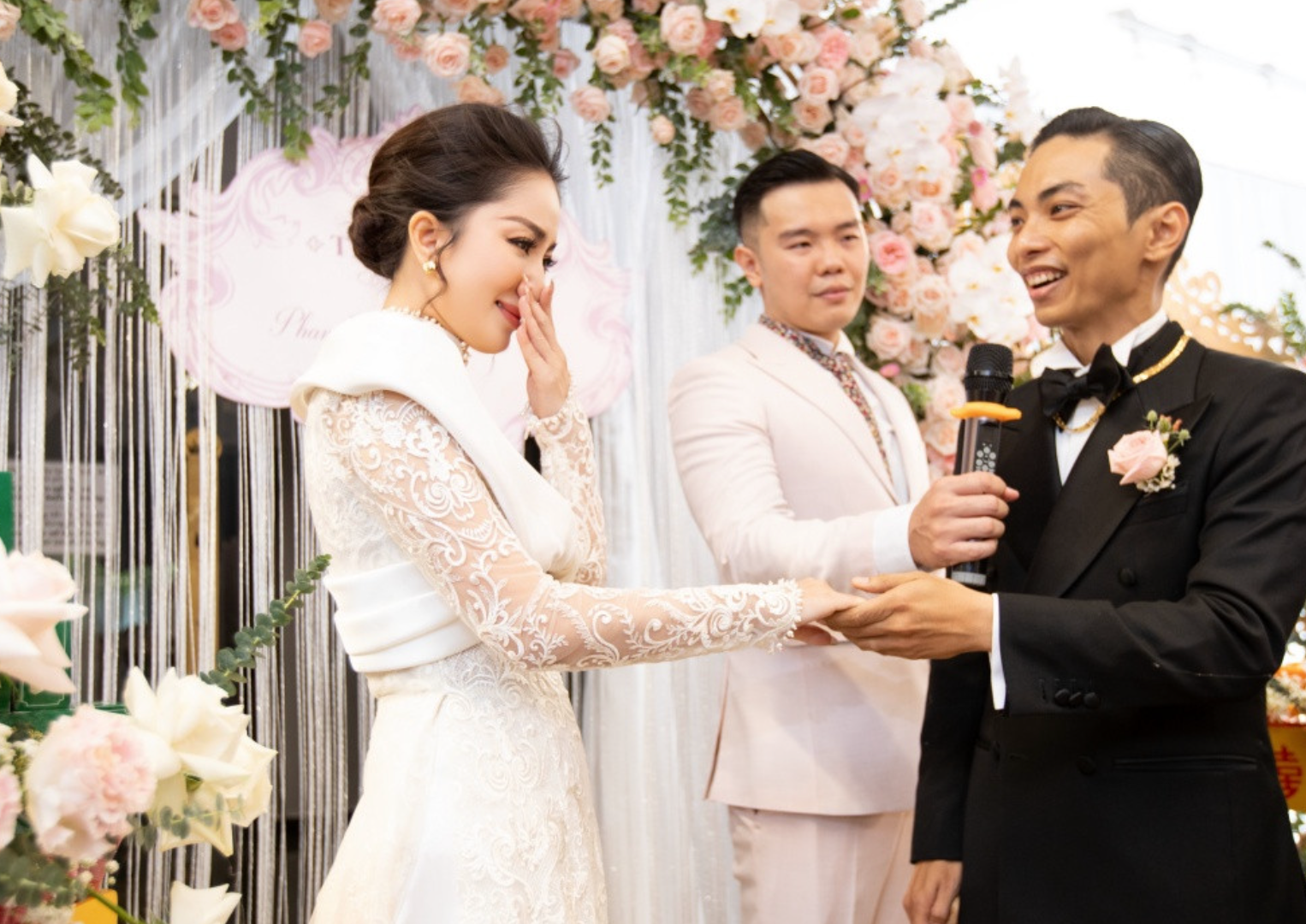 Khánh Thi mang thai tuổi 41, chưa sinh đã nghi bị trầm cảm, khóc xuyên ngày đêm, mất ngủ vì khó thở - Hình 2
