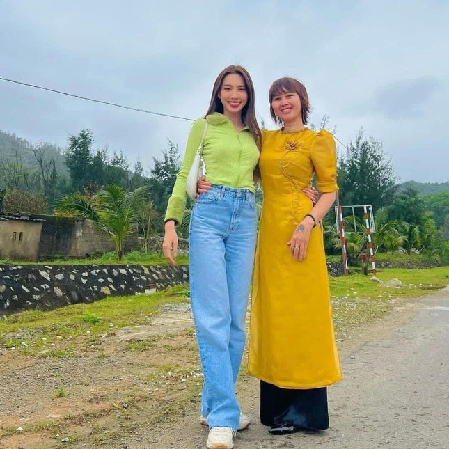 Mẹ Thùy Tiên nổi giận, muốn rạch ròi với mẹ Quang Linh Vlog, phen này hết thông gia rồi? - Hình 3