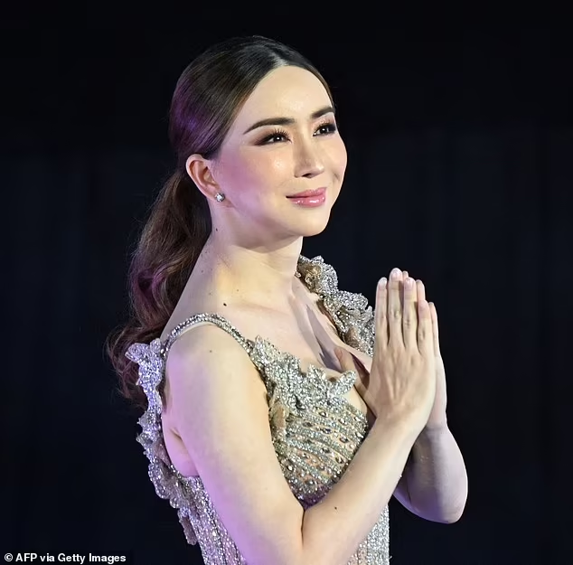 Miss Universe 2023 bị hủy vì chủ mới vỡ nợ, tỷ phú chuyển giới liền lên tiếng nói rõ tin đồn! - Hình 4