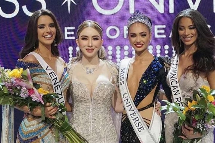 Miss Universe 2023 bị hủy vì chủ mới vỡ nợ, tỷ phú chuyển giới liền lên tiếng nói rõ tin đồn! - Hình 1