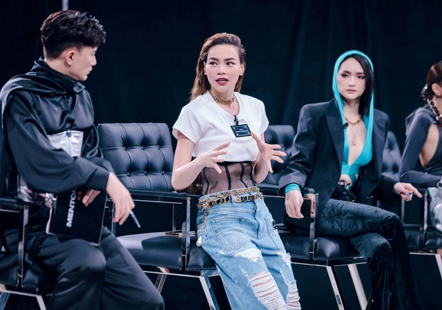 Thanh Hằng vỗ mặt Hương Giang vì phát ngôn lật lọng, Hà Hồ bắt tay hóa giải hiềm khích với đàn em - Hình 8