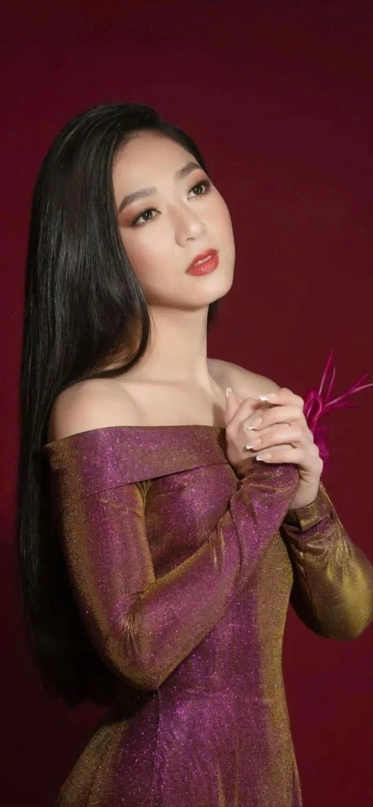 Ha Thanh Xuan rarely talks about her broken marriage with the Koi fish king, mentioning Quang Le - Photo 4
