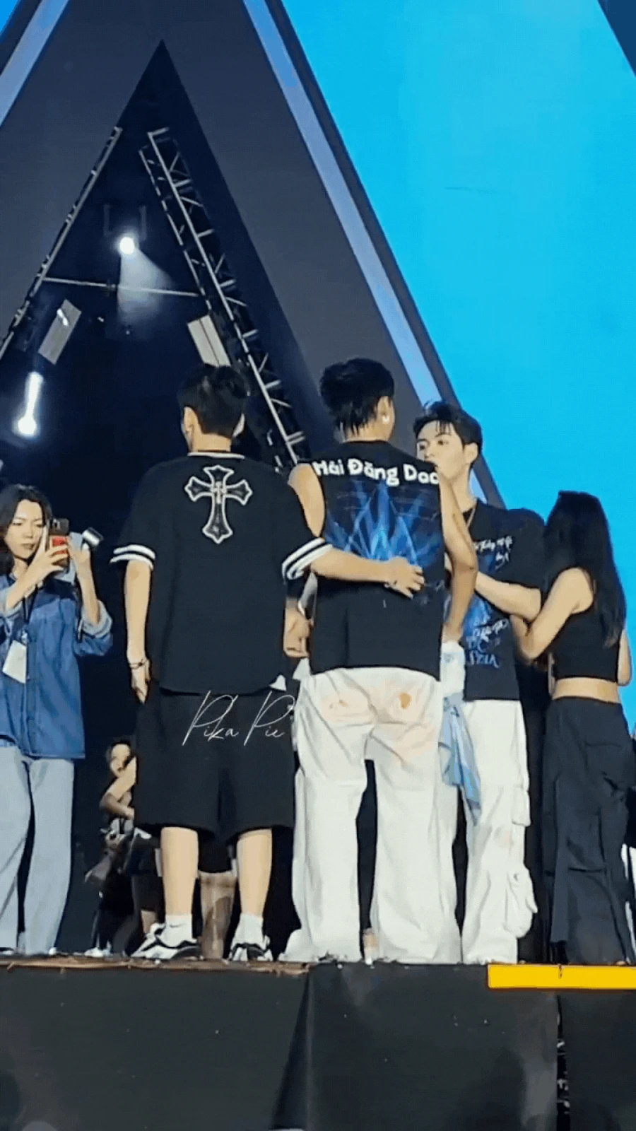 Hải Đăng Doo bị soi hint đã có bạn gái, vẫn xào couple với Hùng Huỳnh? - Hình 2