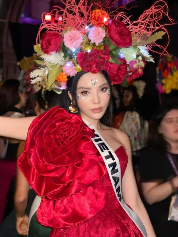 Miss Universe 2024: Ky Duyen swallows the mic before the semi-finals, fans are so happy - Photo 3