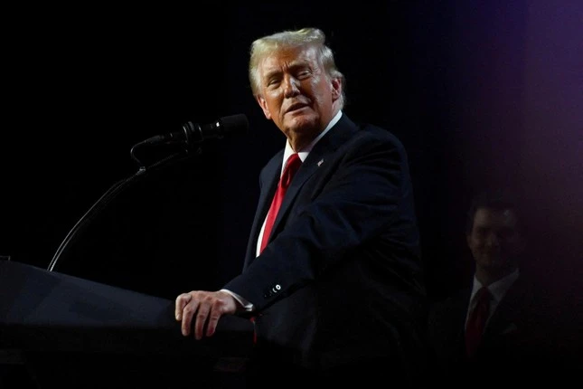 Nicole Scherzinger: Nữ ca sĩ công khai ủng hộ ông Trump, bị phẫn nộ phải xin lỗi - Hình 5