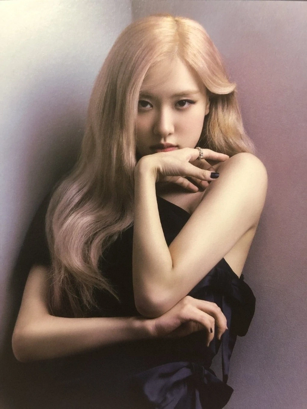 Rosé single-handedly lifted BLACKPINK to the top 1 position, regaining its glory after 9 months of decline. - Photo 7