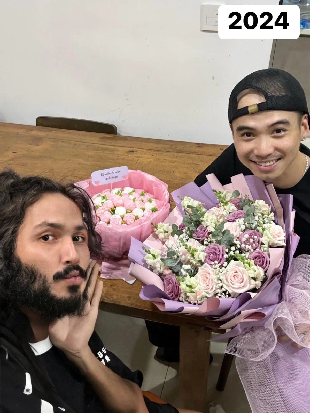 HHen Nie explodes with visuals, overthrowing Thuy Tien with 1 photo, announcing her wedding? - Photo 8