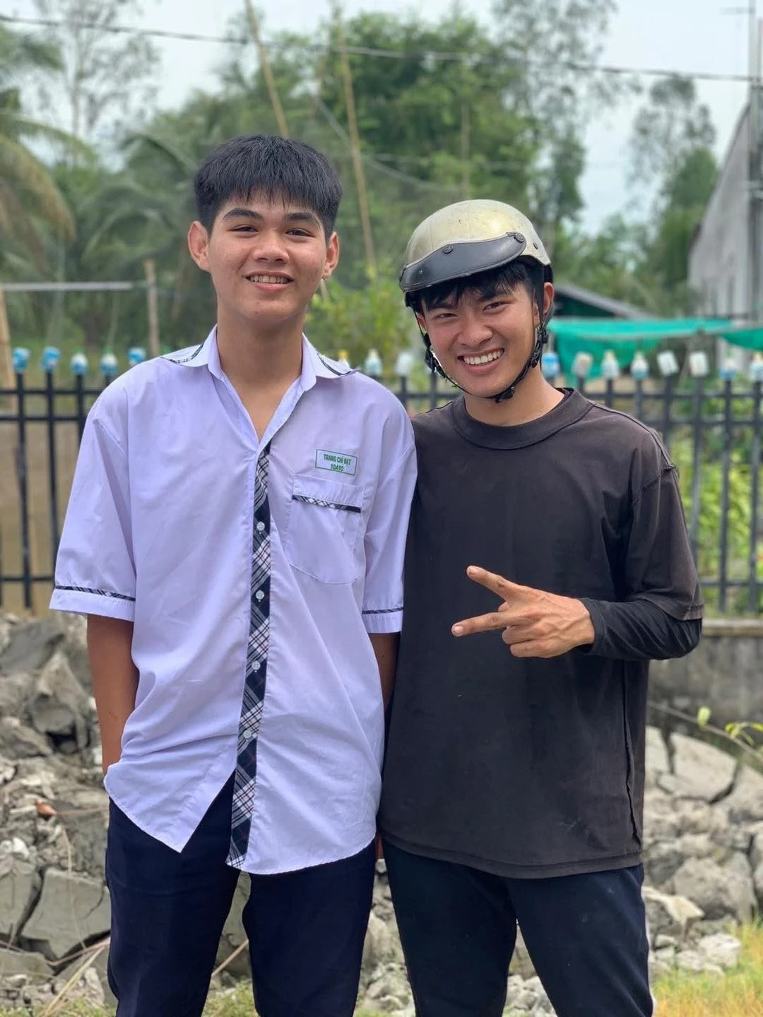 Le Tuan Khang stops avoiding fans, welcomes them at the door, reveals reason for disappearance after becoming famous - Photo 2