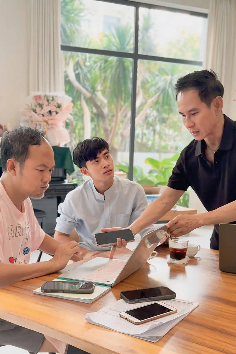 Le Tuan Khang exposed the flaw of the team behind him, the big guy who once supported 2 TikTok bosses? - Photo 5