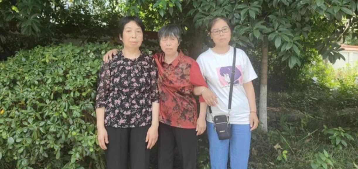 Ông lão 85 tuổi lạc con trai, chống gậy đi bộ 300km về quê với vỏn vẹn 5 nghìn - Hình 6