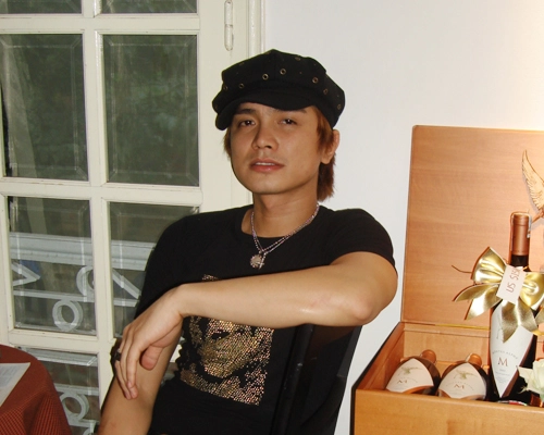 Hoàng Thanh: Người yêu bị đồn đồng tính, 7 năm chỉ cầm tay của Xuân Lan là ai? - Hình 3