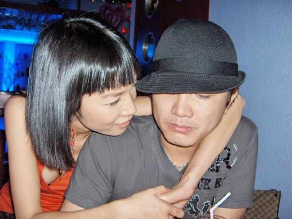 Hoàng Thanh: Người yêu bị đồn đồng tính, 7 năm chỉ cầm tay của Xuân Lan là ai? - Hình 8