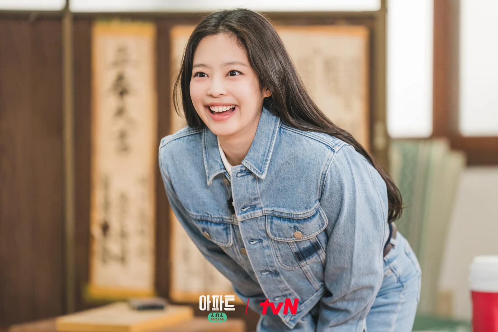 Jennie (BLACKPINK) hoá nàng thơ trong ca khúc kỷ niệm 10 năm ca hát của Zico - Hình 7
