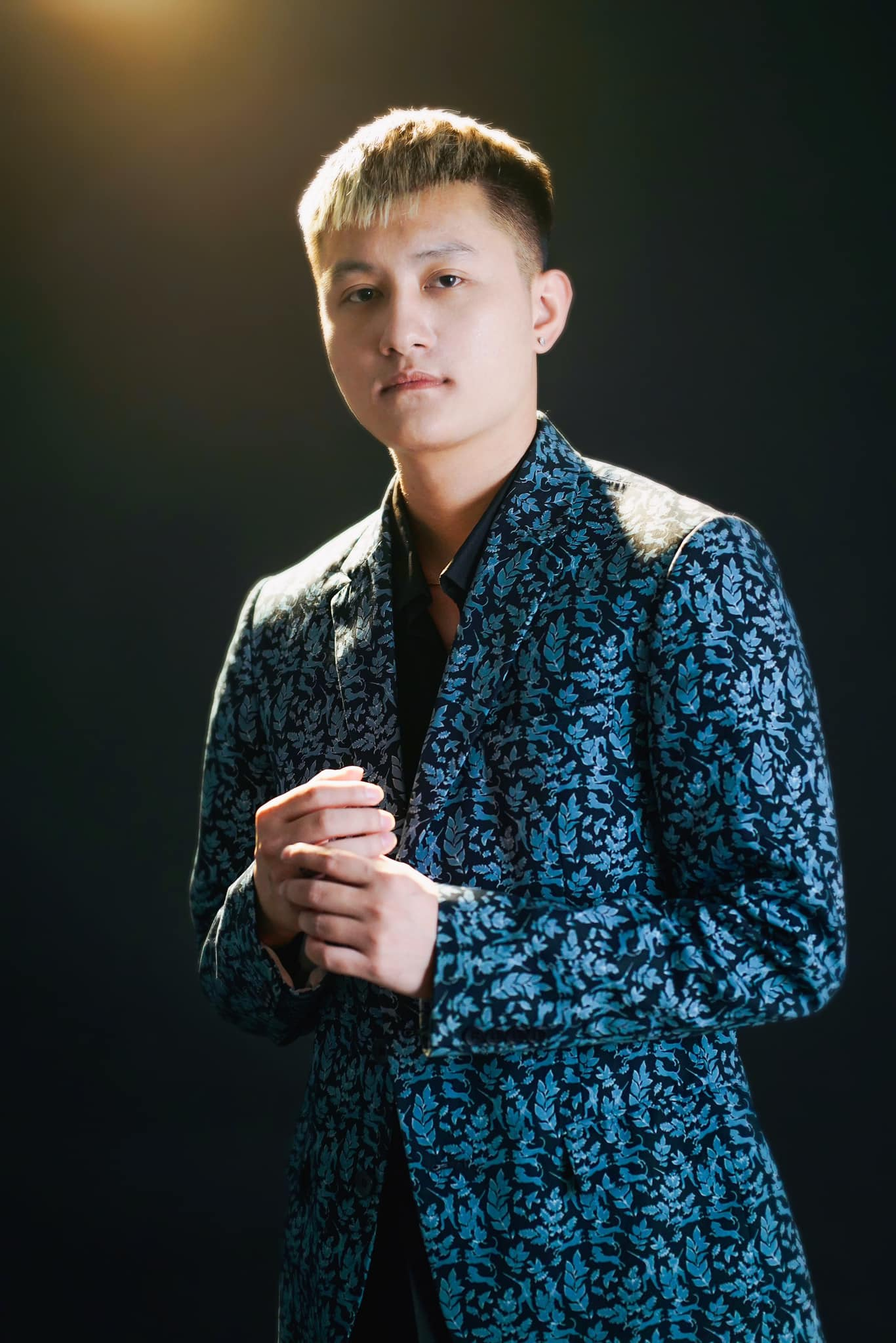 Thái Quỳnh: Thánh nhạc triệu views, khuynh đảo Vpop bằng giọng ca xứ Nghệ - Hình 7