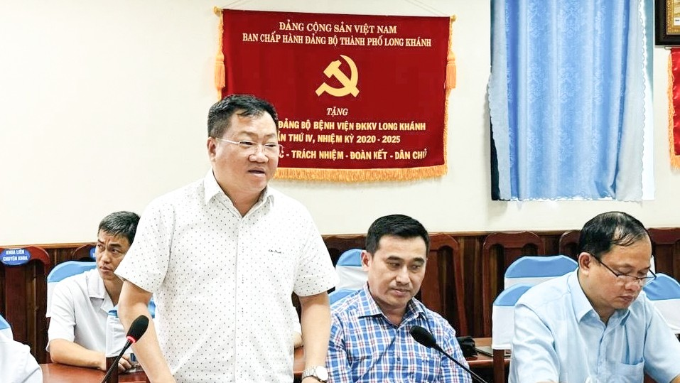 Bread poisoning case in Dong Nai: 555 people hospitalized, 2 cases very severe prognosis - Photo 5