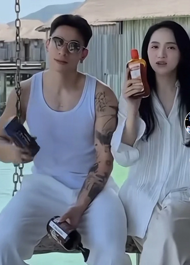 Phu Cuong: Huong Giangs rumored boyfriend reveals a sensitive past, still eats up Matt Liu - Photo 9