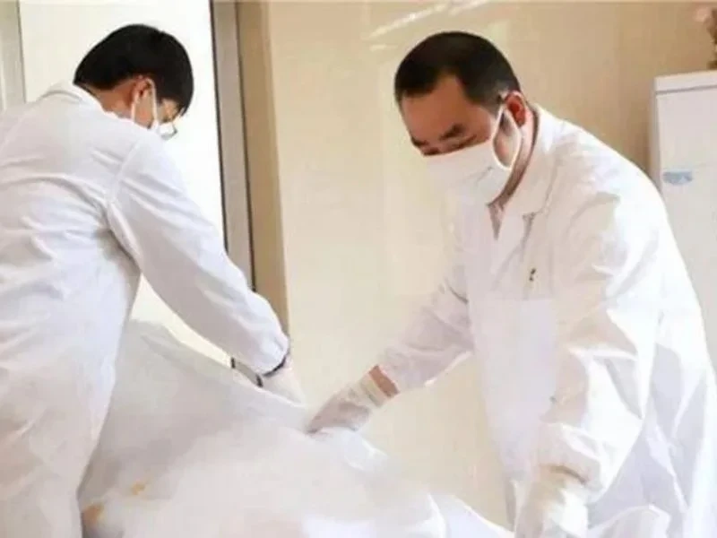 Why put a cloth on the face of the deceased, not let the black cat jump over? - Photo 3
