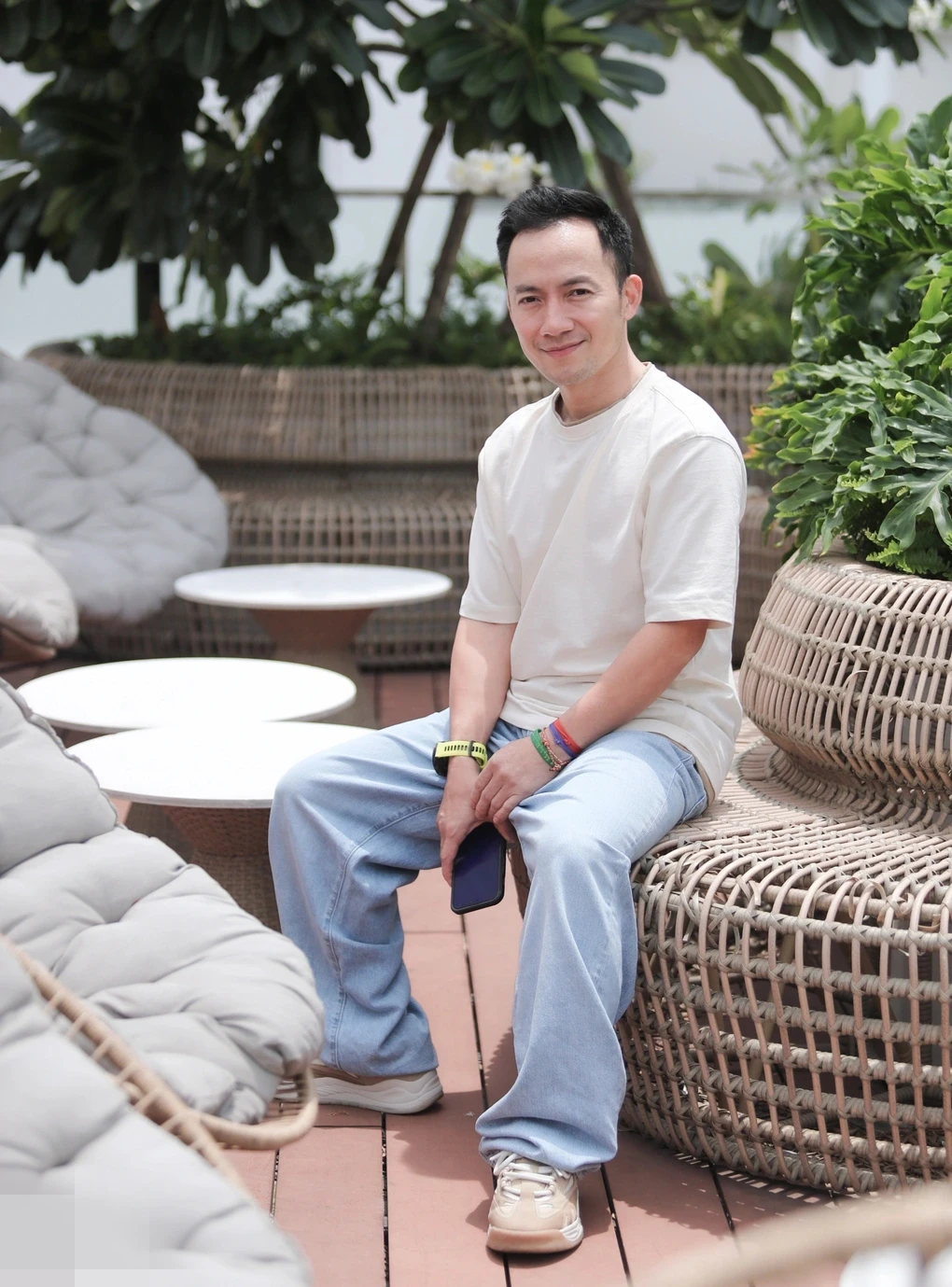 Lê Thụy Vy: Bà xã xinh đẹp, kém 10 tuổi giúp Đinh Tiến Đạt thay đổi là ai? - Hình 4