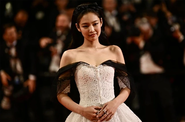 Jennie (BlackPink) flex new trophy, inherited to sue the impostor in court - Photo 3