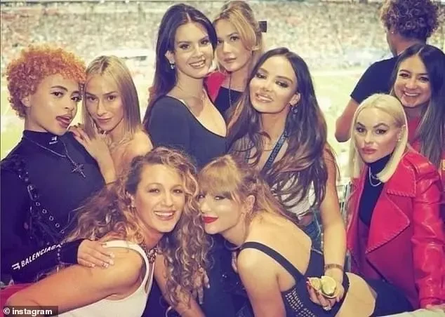 Selena Gomez is suspected of turning back with Taylor Swift, 2 female billionaires have stopped playing? - Photo 3