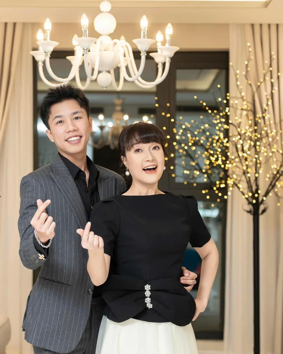 Vân Dung đối xử Quỳnh Châu khác hẳn Thu Hà, quý tử liền có động thái gây chú ý - Hình 3