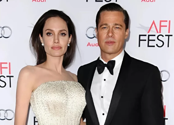 Jolie - Pitt ly dị vẫn cắn xé nhau, ra tòa đến năm 2026, rộ chi tiết sốc! - Hình 2