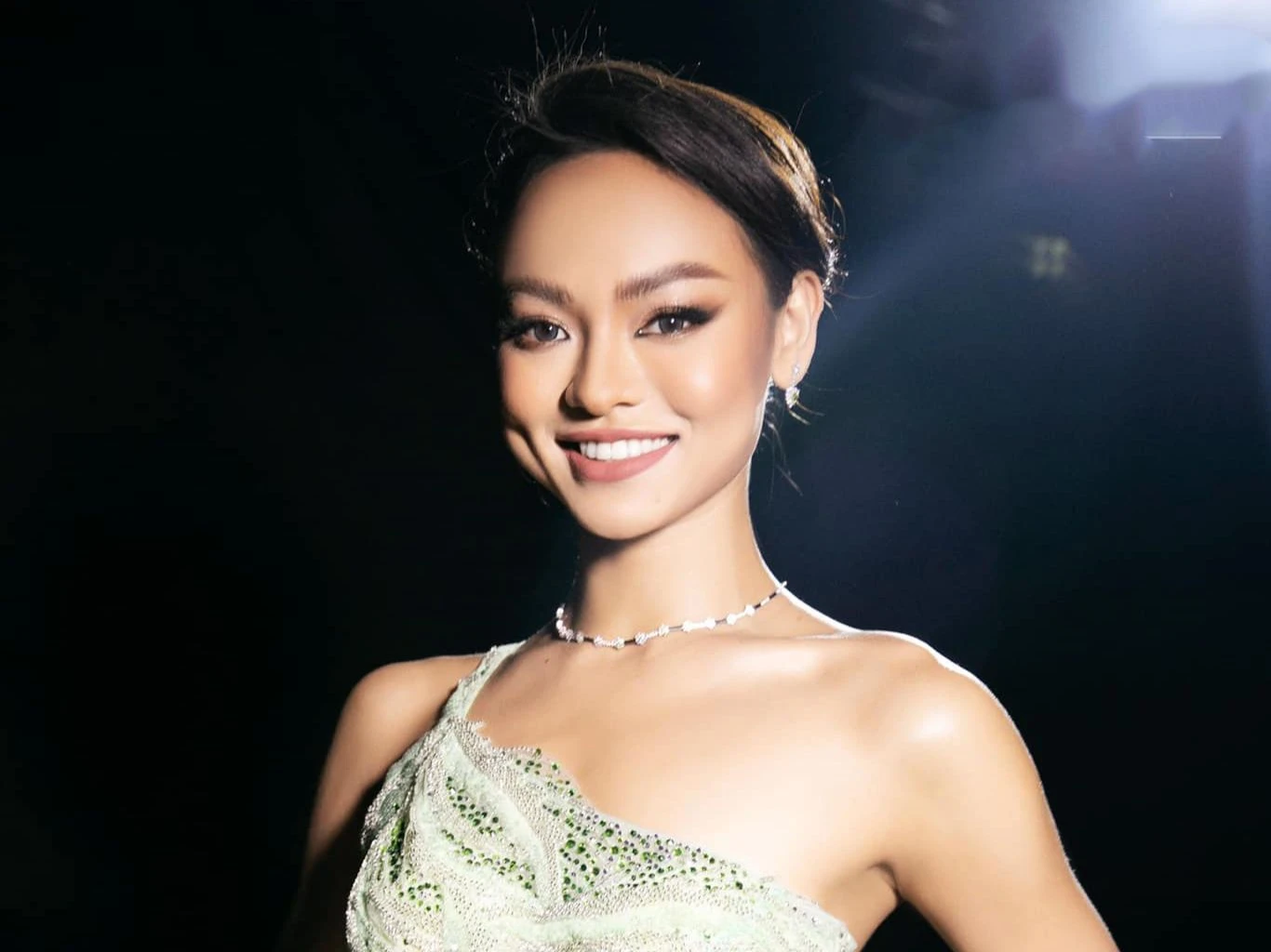 Miss Charm 2025: Mai Ngô đại diện Việt Nam, chưa gì đã dự đoán đăng quang - Hình 4