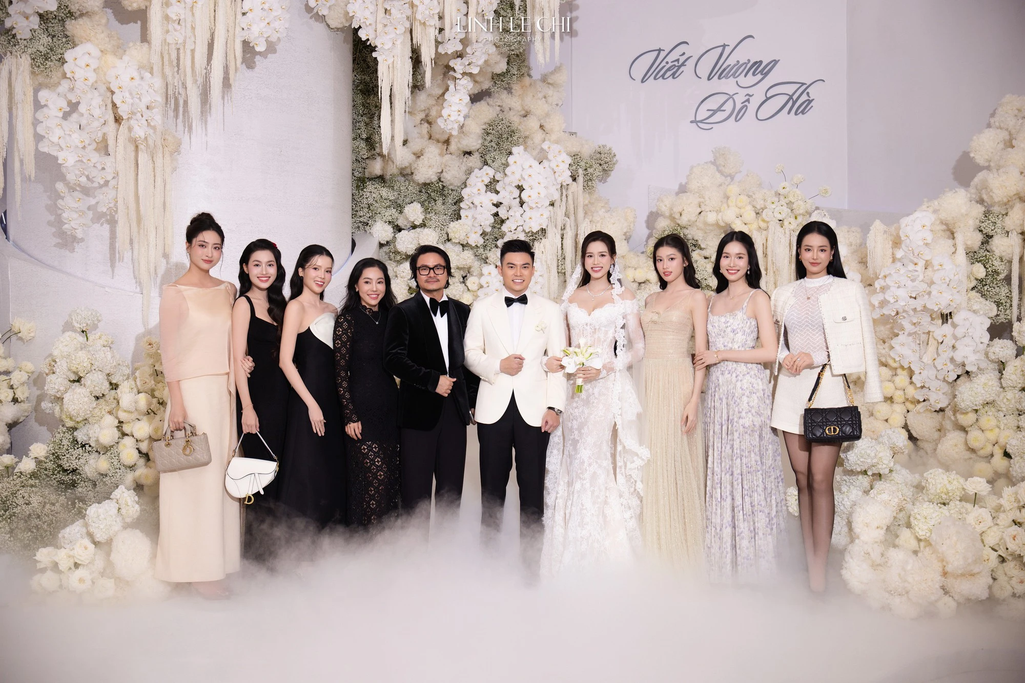 Tiểu Vy từng thân thiết Đỗ Hà nay vắng mặt trong đám cưới với chồng thiếu gia - Hình 5