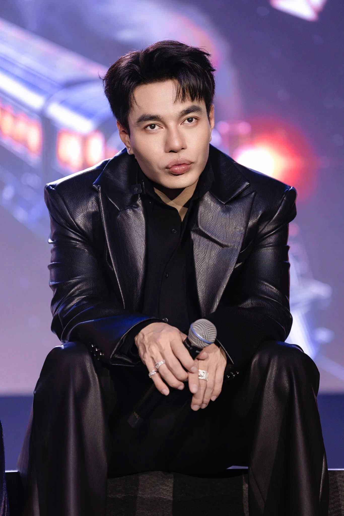 Lê Dương Bảo Lâm lao đao vì fan meeting ế vé, phơi bày nghịch lý showbiz - Hình 5
