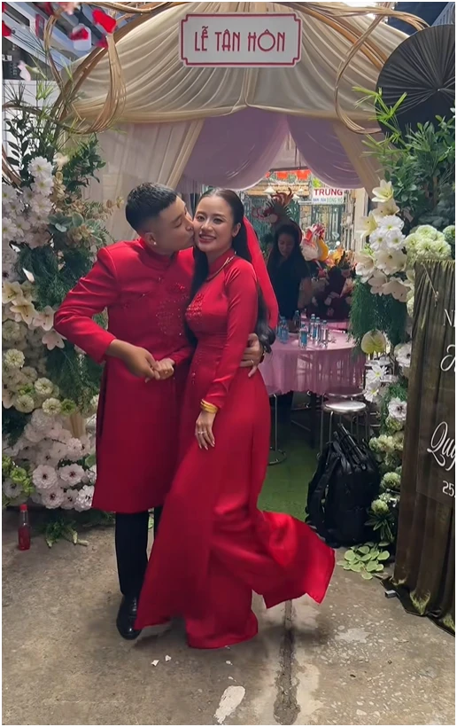 Con dâu Tấn Beo là cháu nội danh ca Chế Linh, lộ visual trong trẻo, 1 điểm chú ý - Hình 8