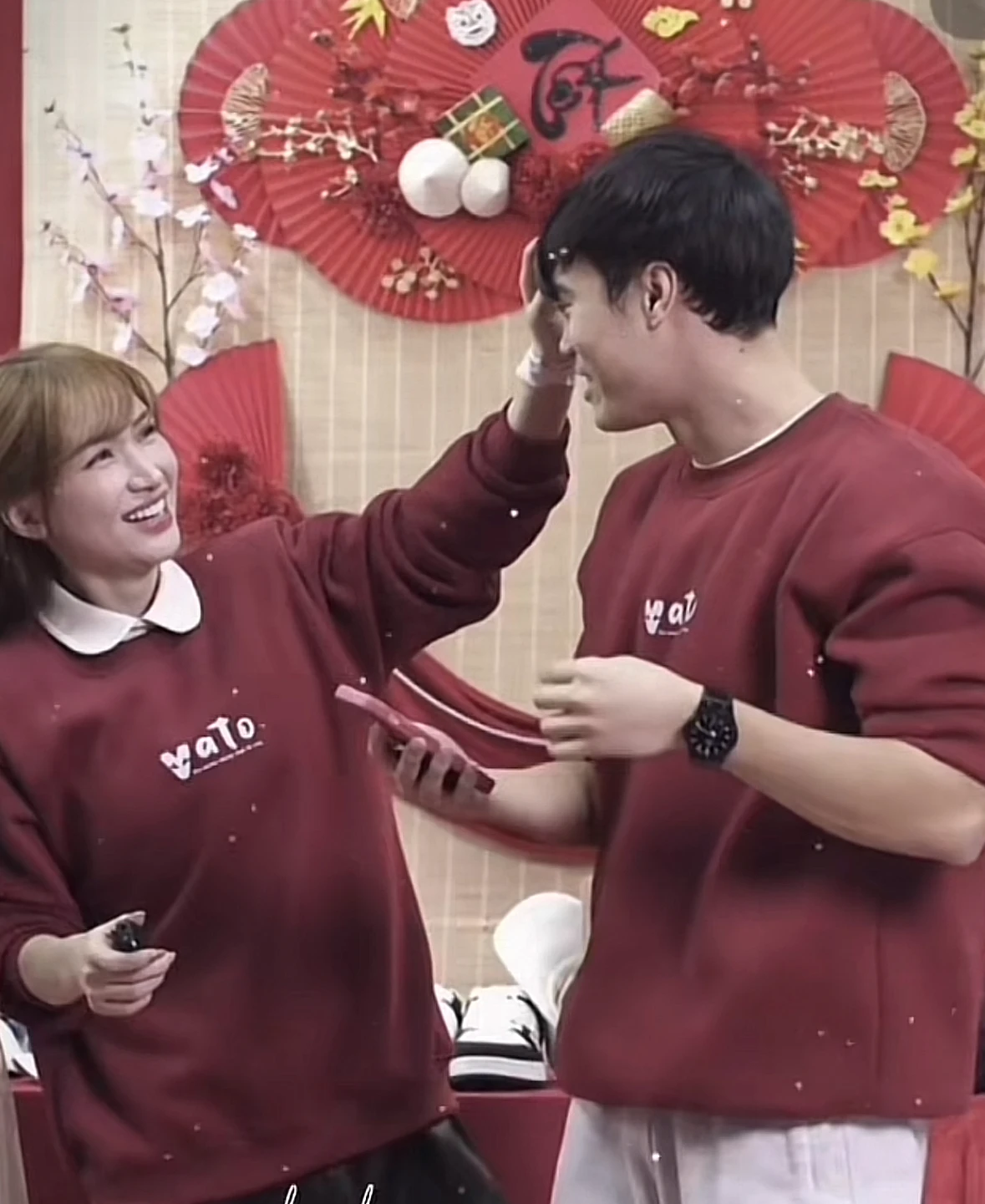 Hòa Minzy bị lộ ảnh cực hiếm bên Văn Toàn, mối quan hệ bị phanh phui, CĐM sốc! - Hình 2