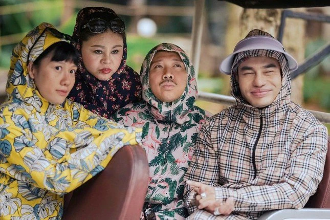 Quốc Thuận chê phim vô tri, Lê Giang bênh Trấn Thành đòi xử, Thu Hoài vào cuộc - Hình 1