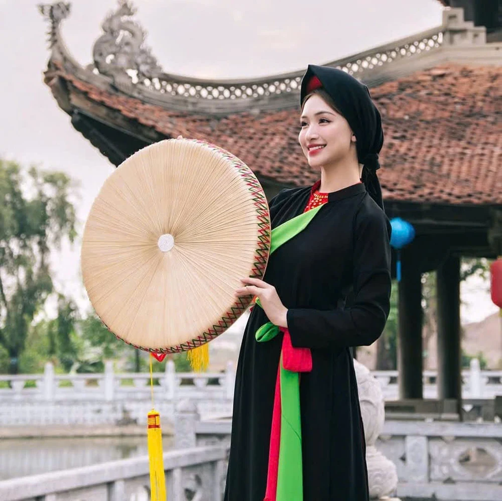Hòa Minzy vượt Quang Hùng, giật Top 1 Trending của Erik vẫn vướng tranh cãi - Hình 5